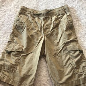 Boy’s Urban Pipeline lightweight cargo shorts